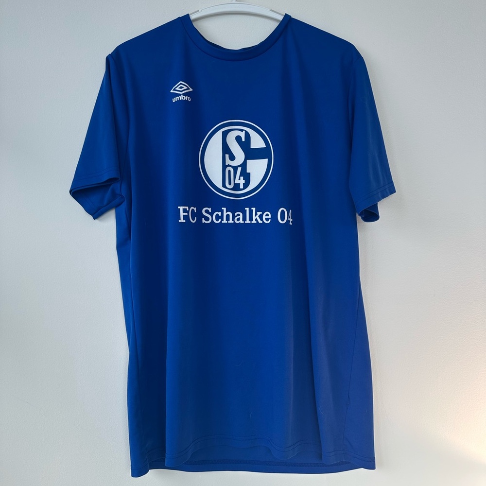 UMBRO shirt